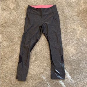 Lululemon crop leggings